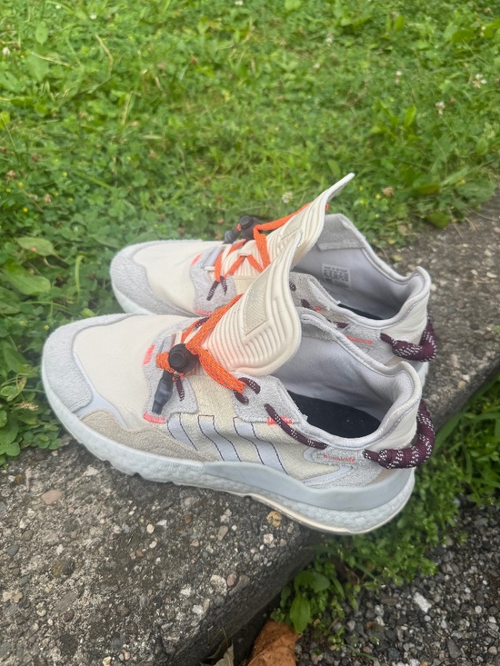 Seller photo, Poshmark
